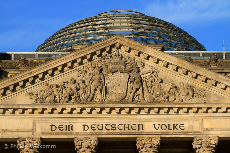 Der Reichstag strahlt