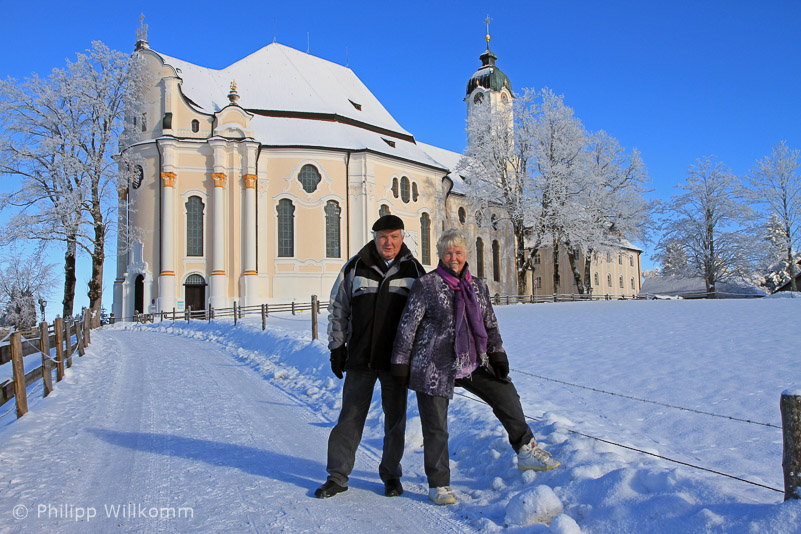 Die Eltern vor der Wieskirche